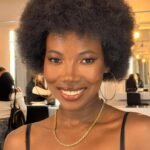 Paula grueso modelo profesional de piel morena súper hermosa